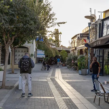 Apartment Steps From The Sea, Downtown, Balcony - Prokymea 74 Limassol